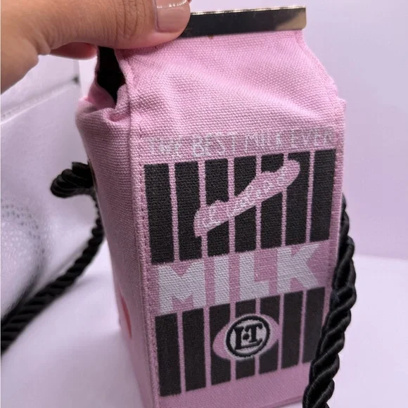 Retro 3D milk cartoon purse very unique mini bag. - Picture 6 of 7